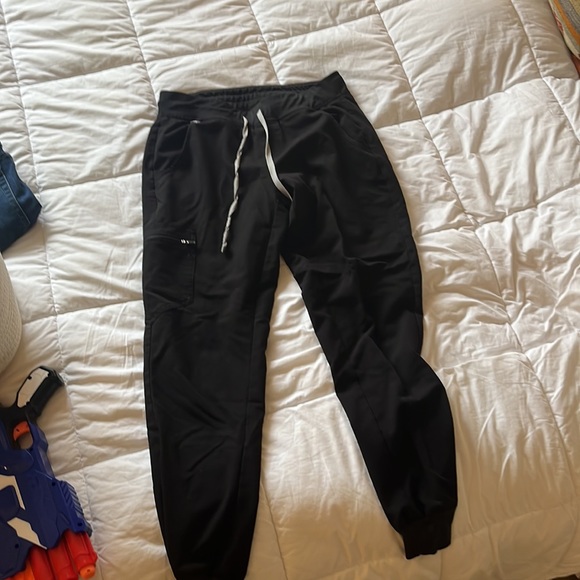 FIGS black Zamora jogger - Picture 3 of 5